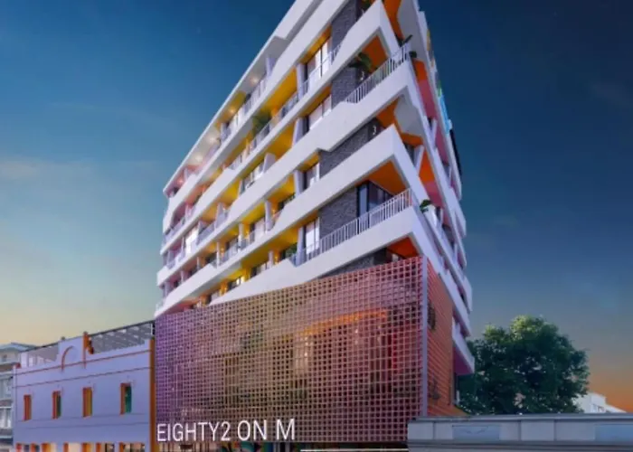 Unit 503 Eighty Two On Main, Seapoint
