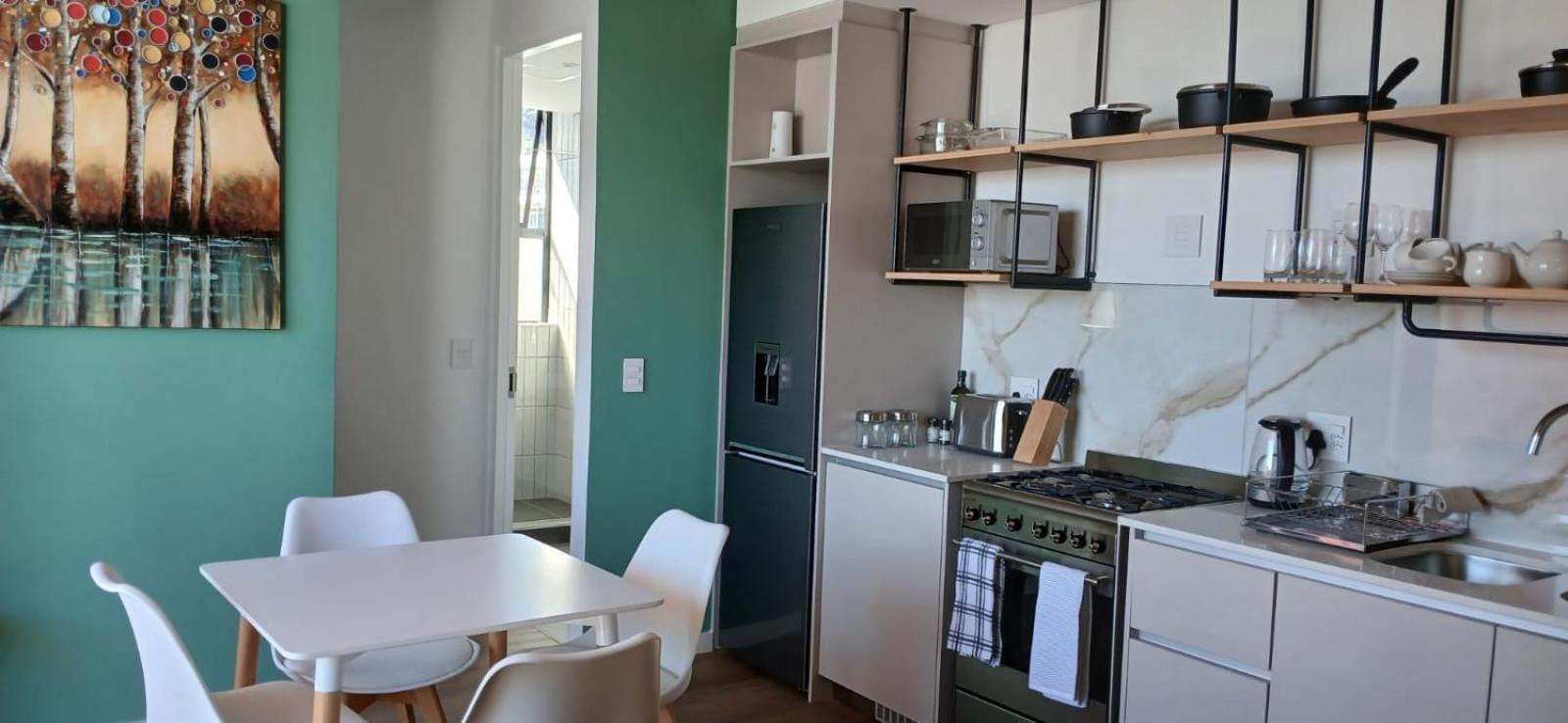 Unit 503 Eighty Two On Main, Seapoint